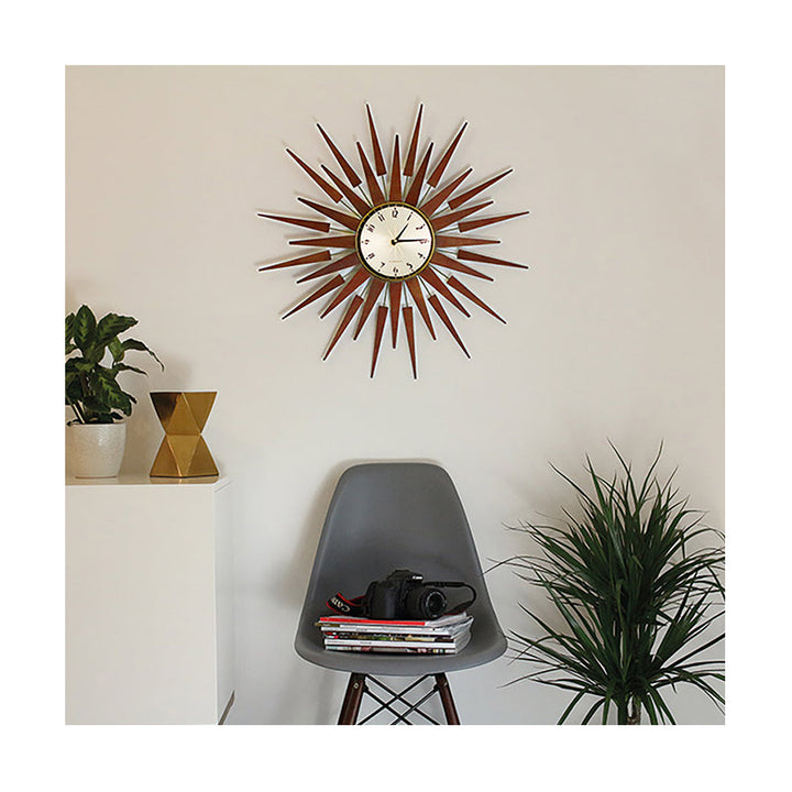 Newgate Pluto Wall Clock in Dark Wood – newgateworld.eu Newgate Pluto Wall Clock in Dark Wood – newgateworld.eu